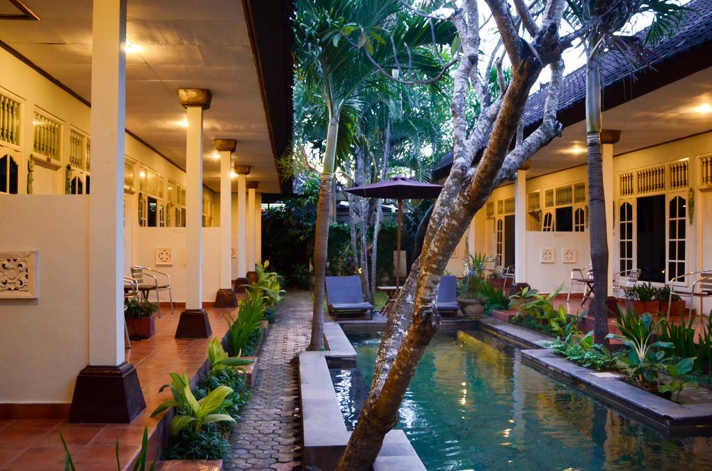 Little Pond Homestay Санур Экстерьер фото